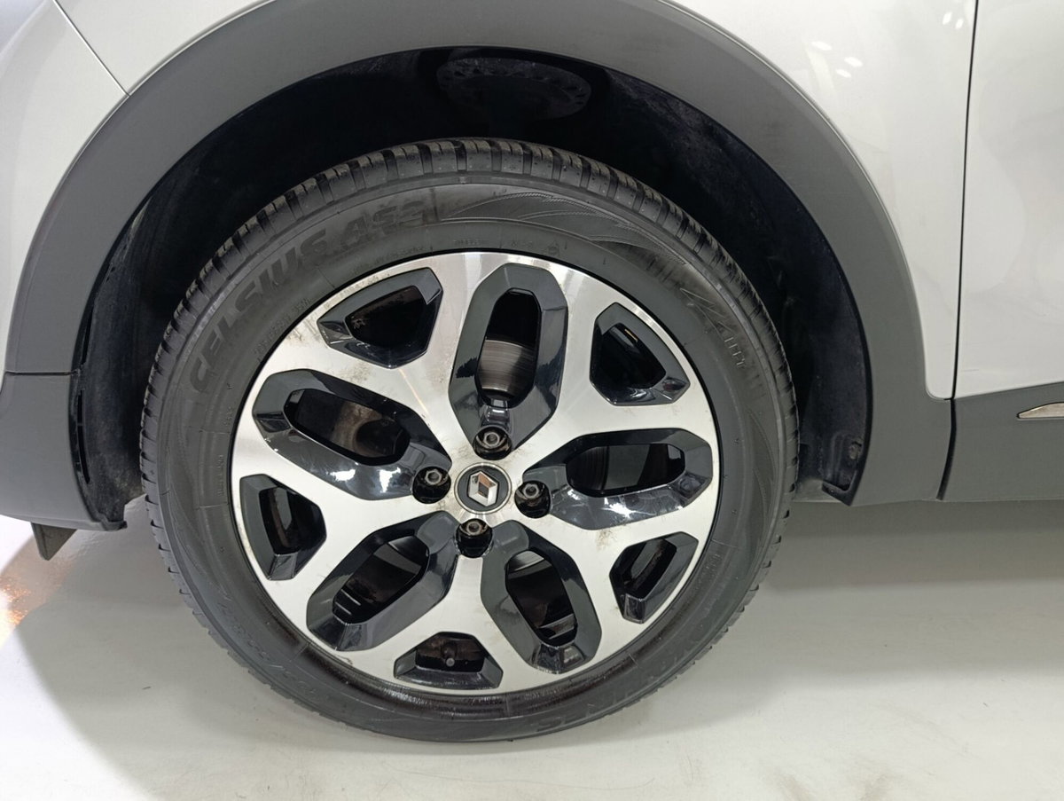 Renault Captur dCi 8V 90 CV Start&Stop Energy Sport Edition2 (9)