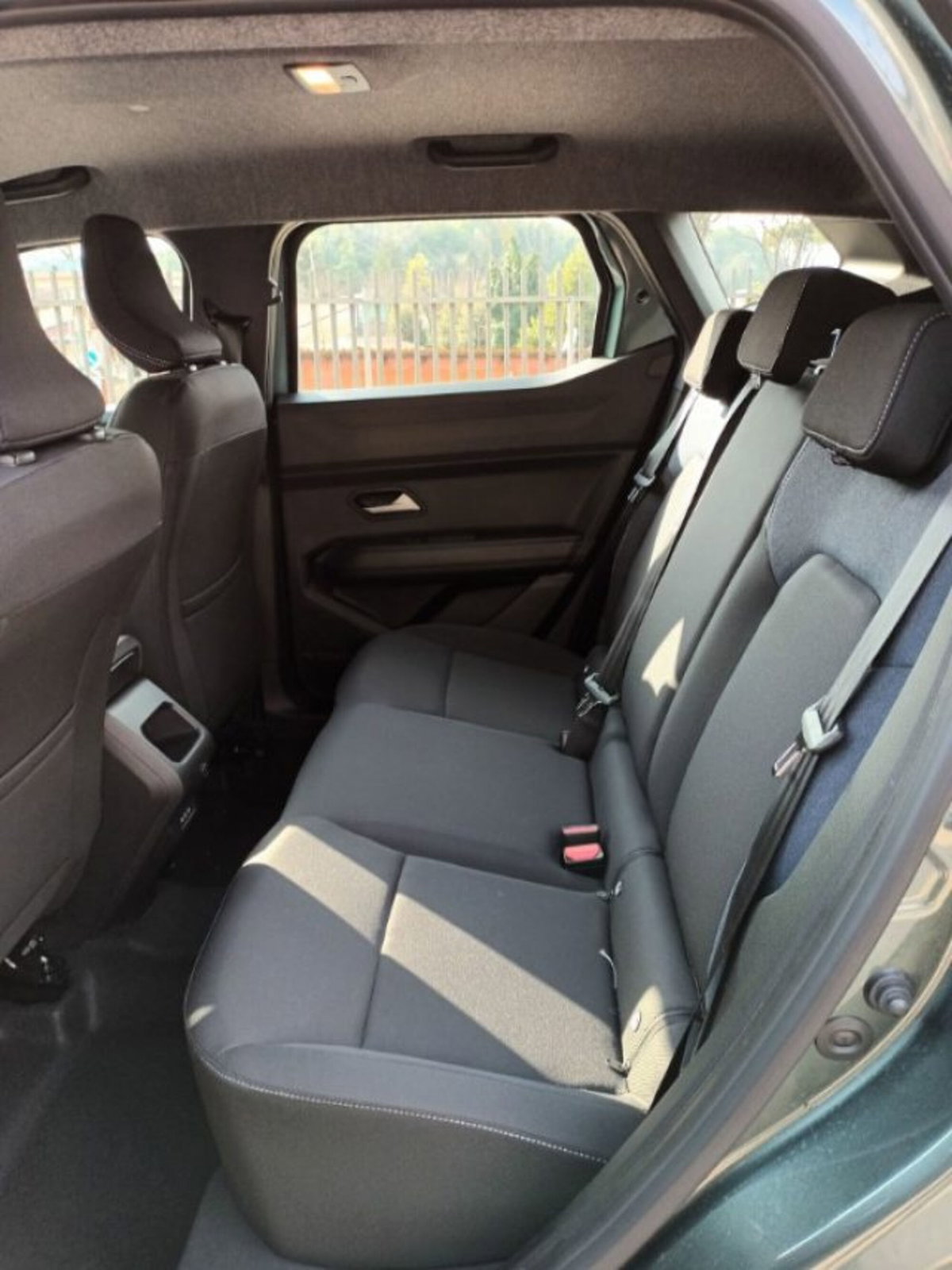 Dacia Duster 1.2 Eco-G Expression 120cv (8)