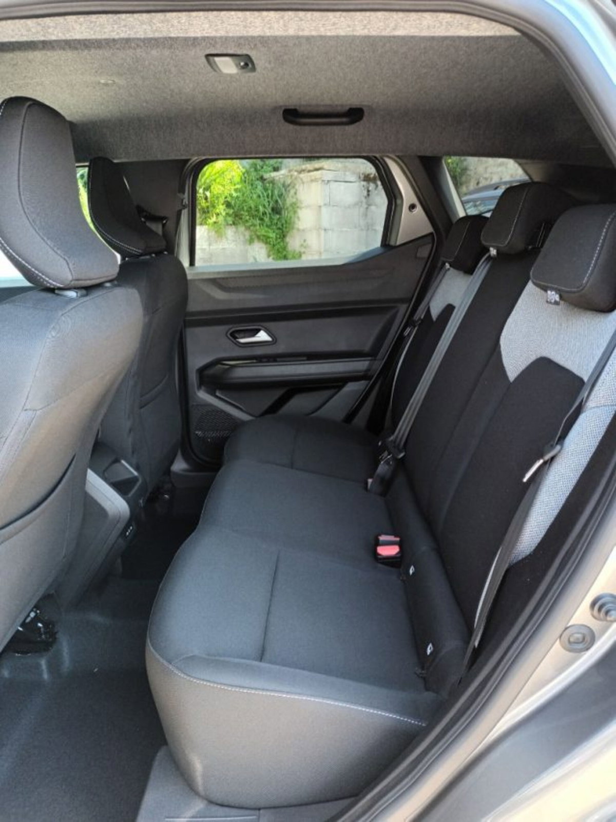 Dacia Duster 1.2 Eco-G Journey 120cv (8)