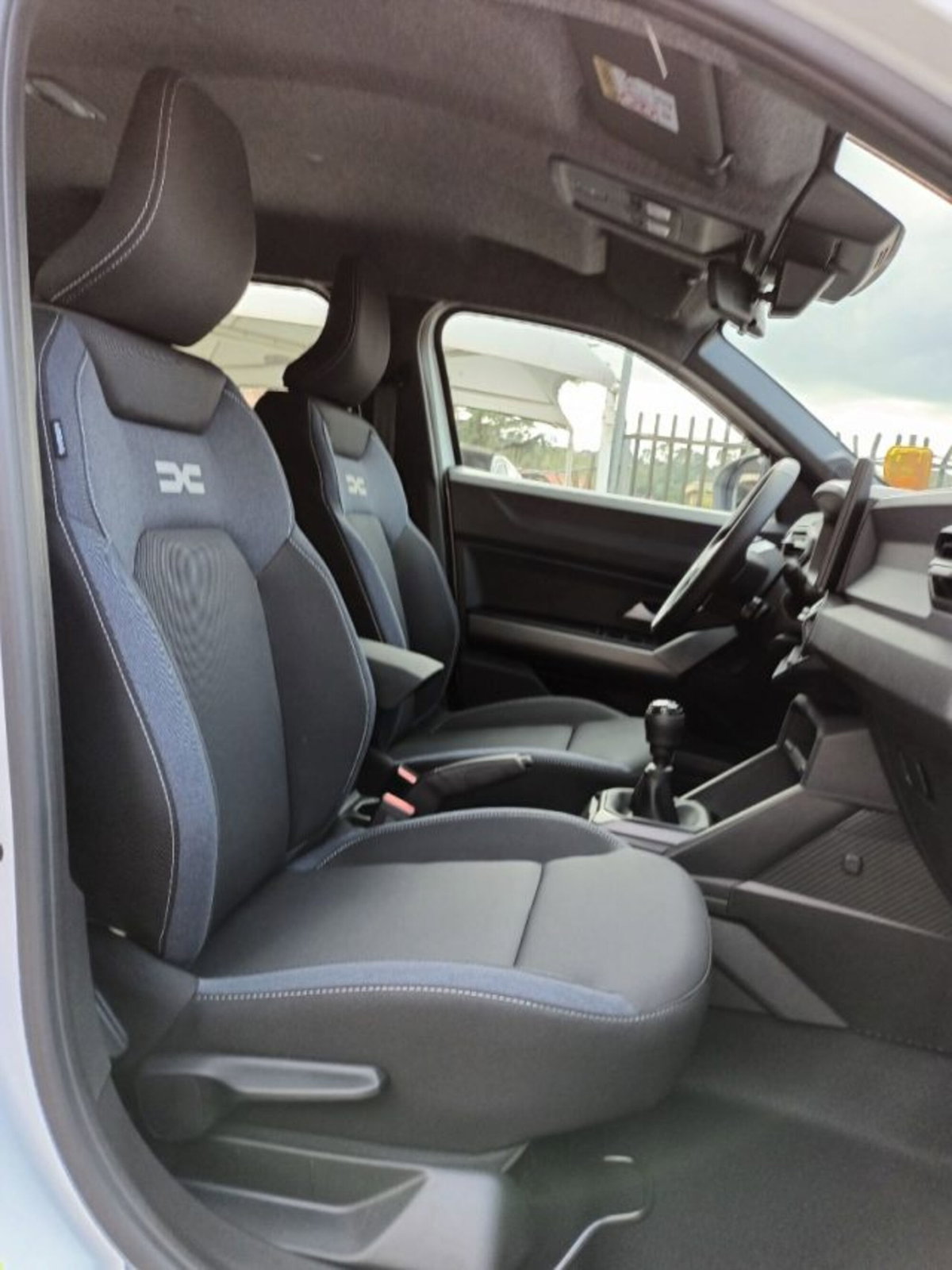 Dacia Duster 1.2 Eco-G Expression 120cv (8)