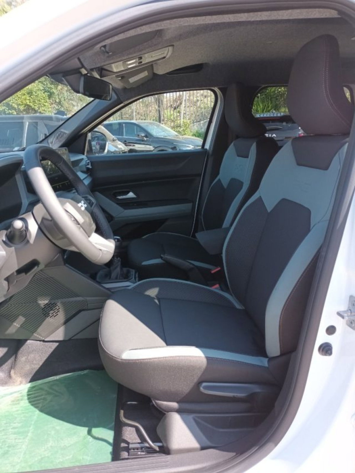Dacia Duster 1.2 Eco-G Extreme 120cv (7)