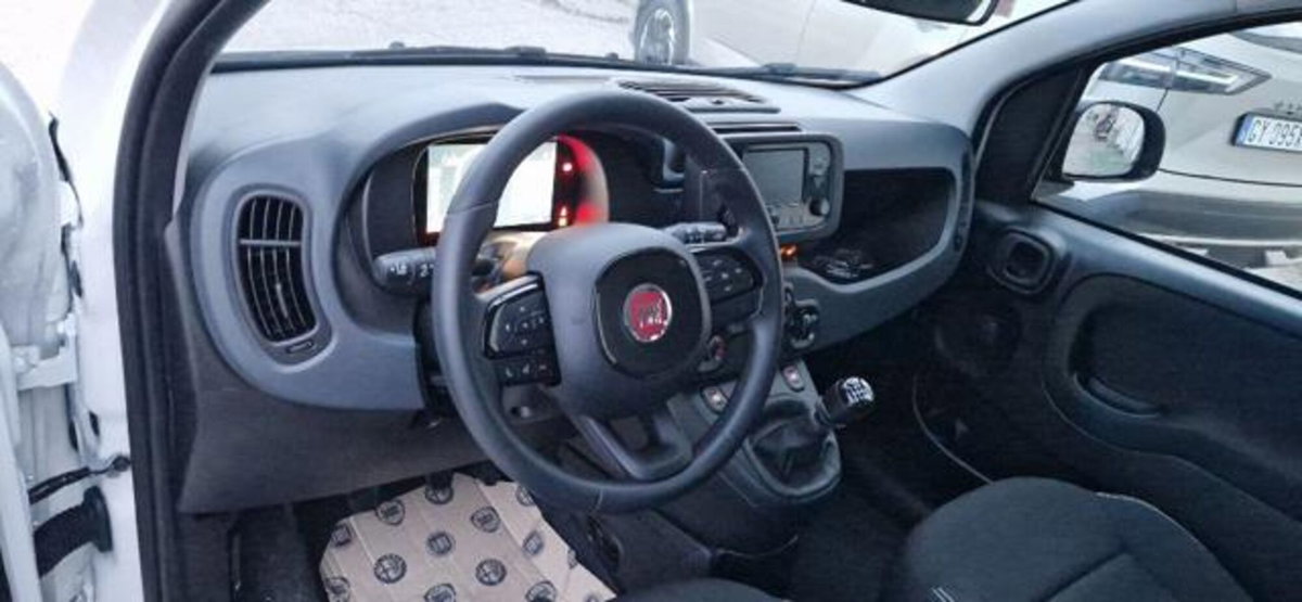 Fiat Panda 1.0 firefly hybrid s&s 70cv 5p.ti (13)