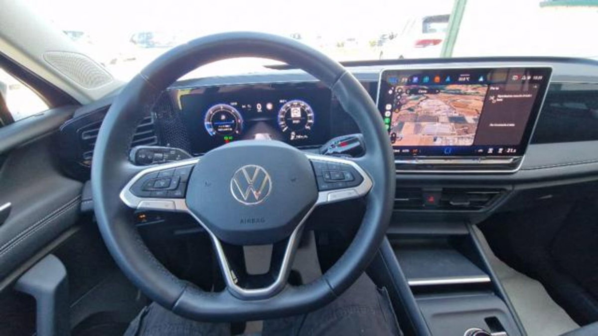 Volkswagen Tiguan Allspace 2.0 tdi Life 150cv dsg (7)