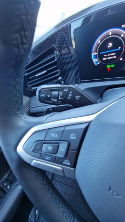 Volkswagen Tiguan 2.0 tdi Life 150cv dsg (9)