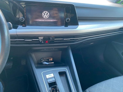 Volkswagen Golf Variant 1.0 eTSI EVO DSG Life (13)