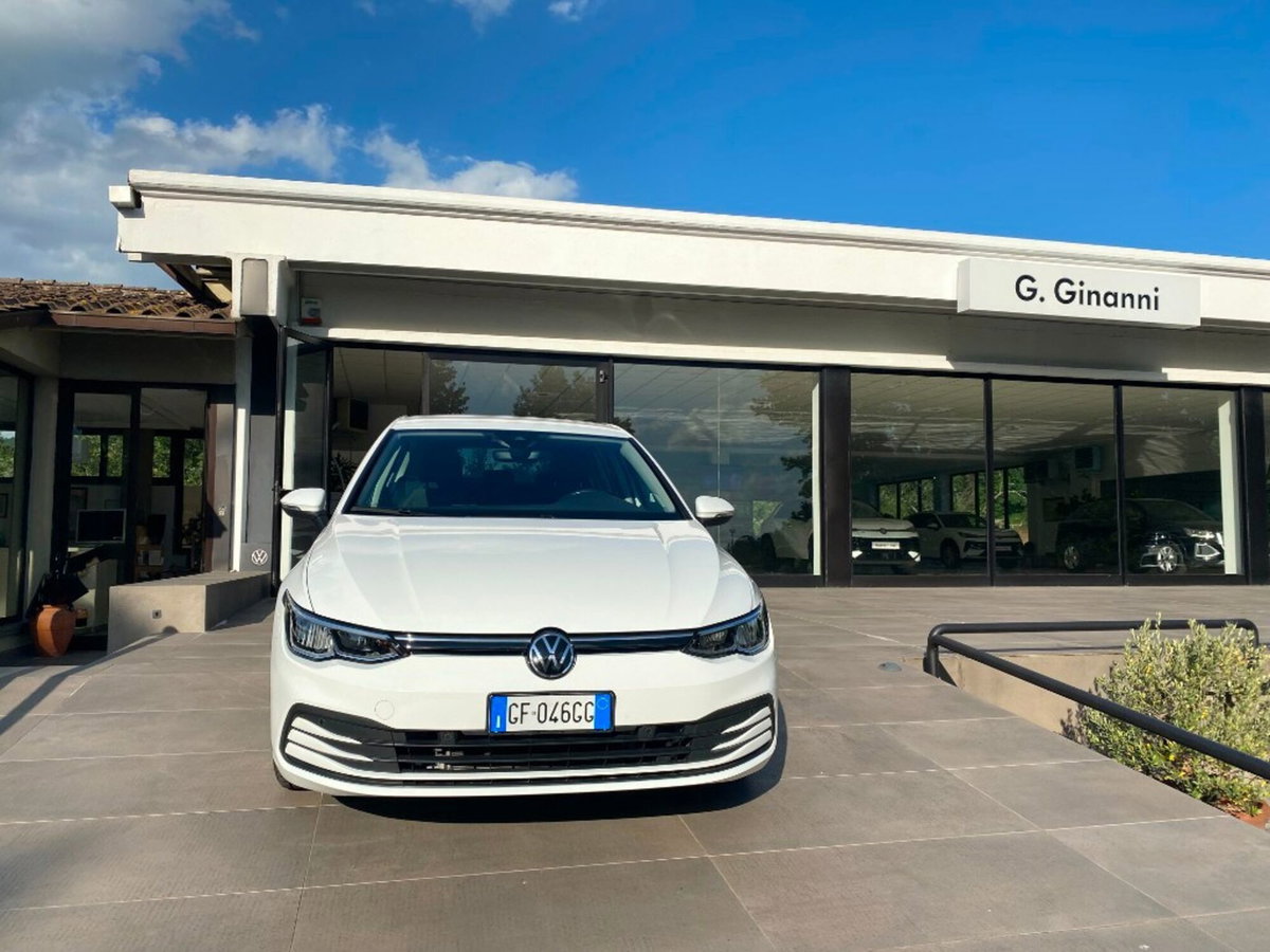 Volkswagen Golf Variant 1.0 eTSI EVO DSG Life (5)