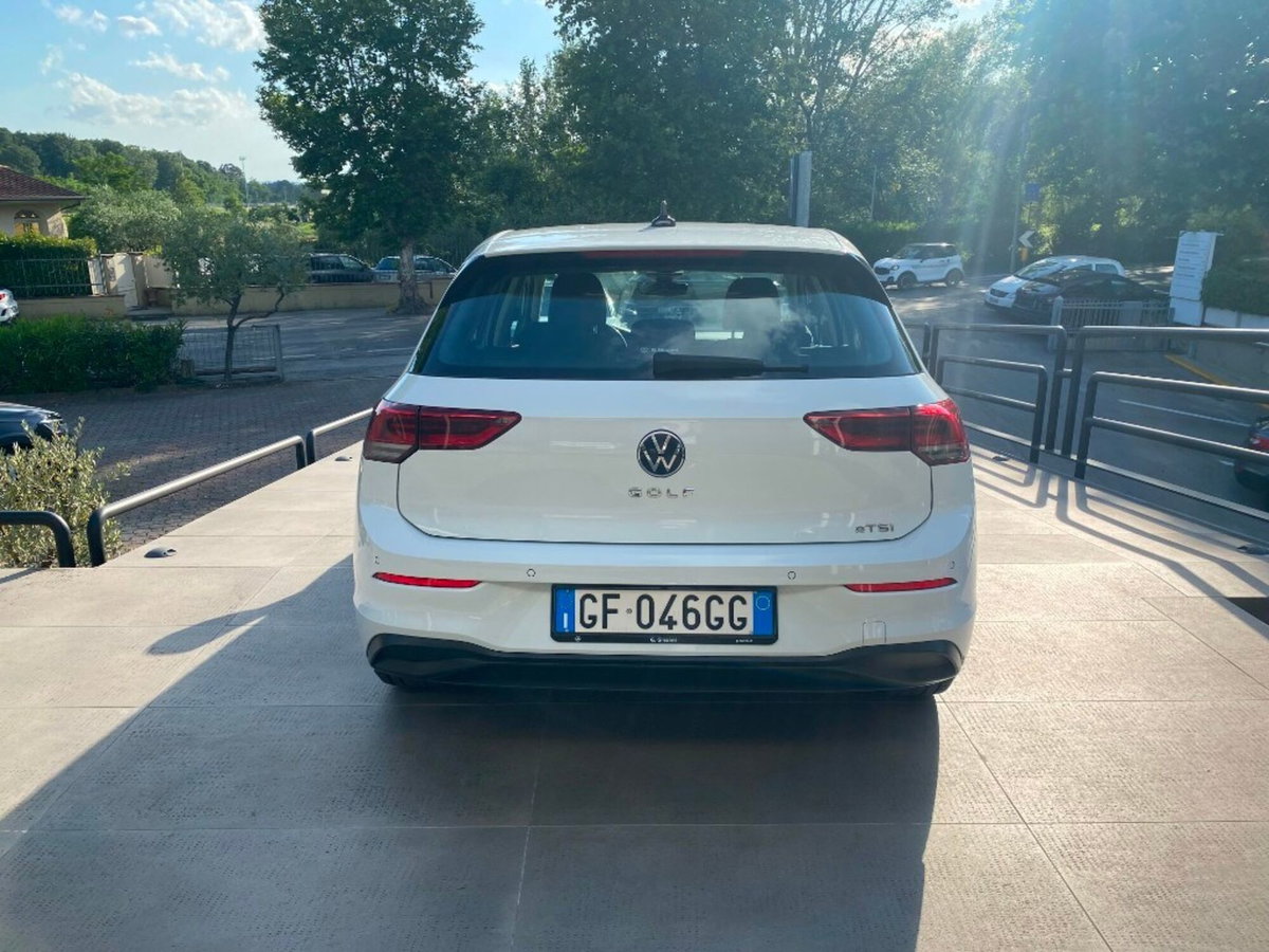 Volkswagen Golf Variant 1.0 eTSI EVO DSG Life (6)