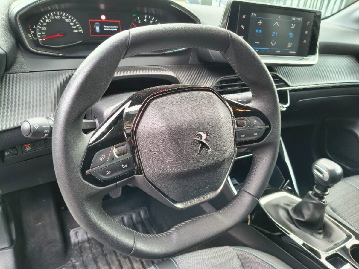 Peugeot 208 PureTech 100 Stop&Start 5 porte Allure (12)