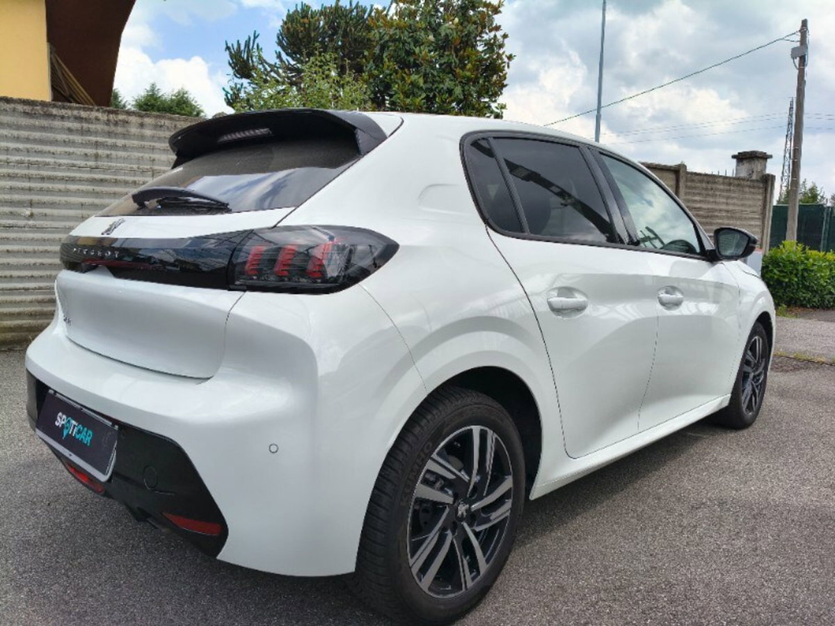 Peugeot 208 PureTech 100 Stop&Start 5 porte Allure (4)