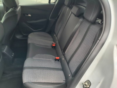 Peugeot 208 PureTech 100 Stop&Start 5 porte Allure (9)