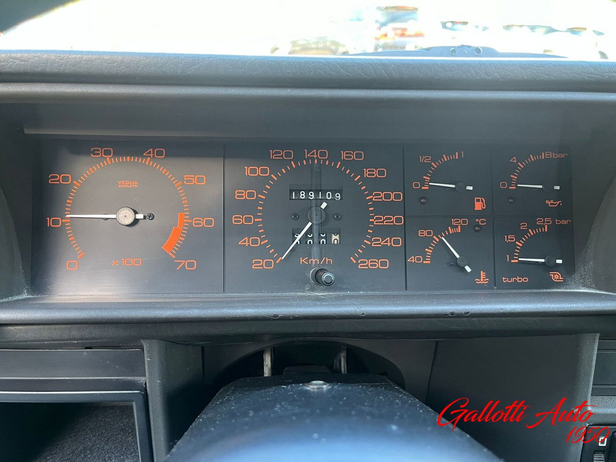 Alfa Romeo 75 1.8i turbo America (12)