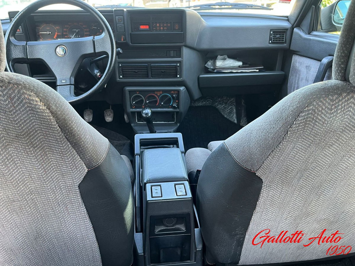 Alfa Romeo 75 1.8i turbo America (18)