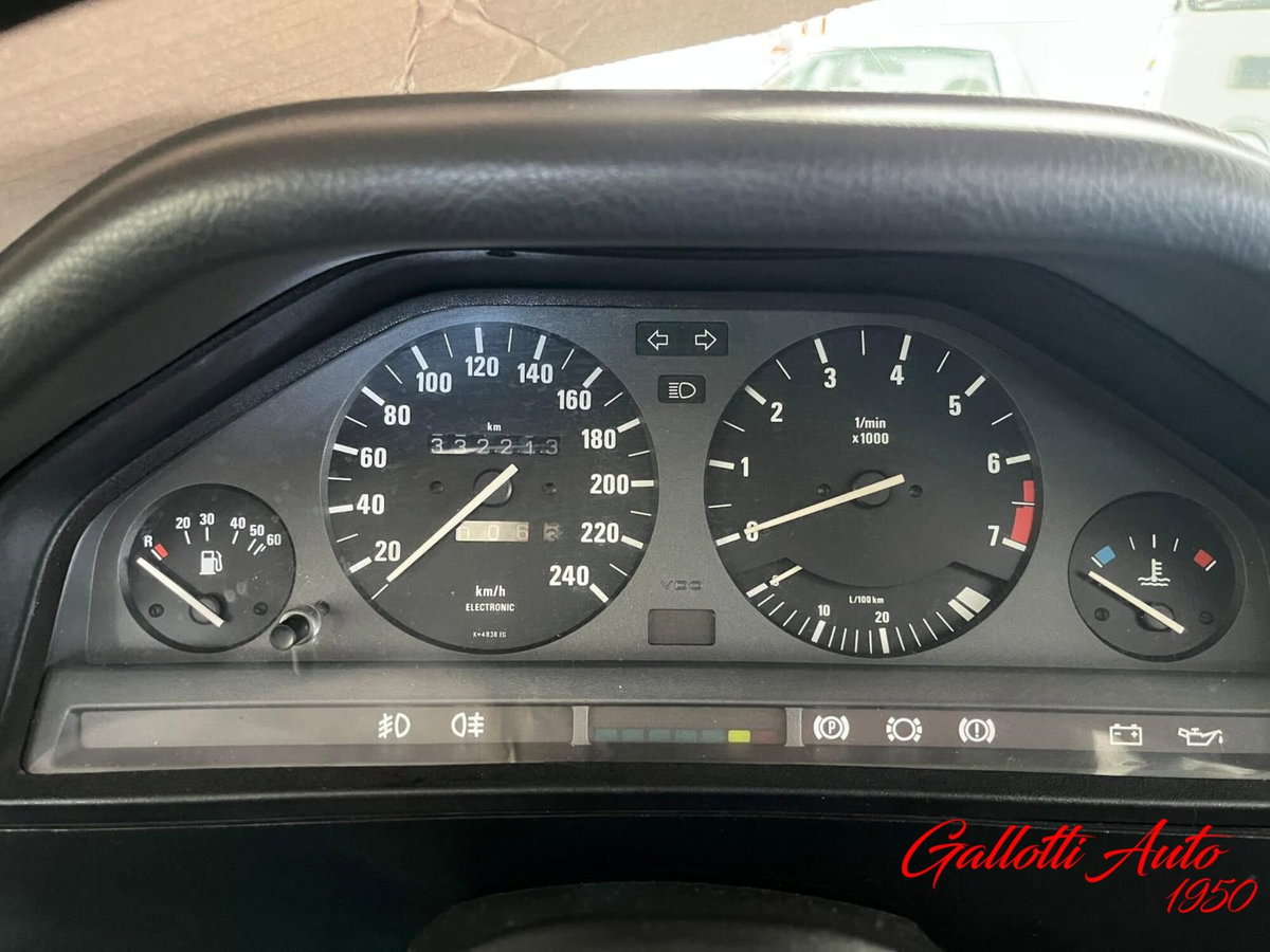 BMW Serie 3 Cabrio 320i let (12)
