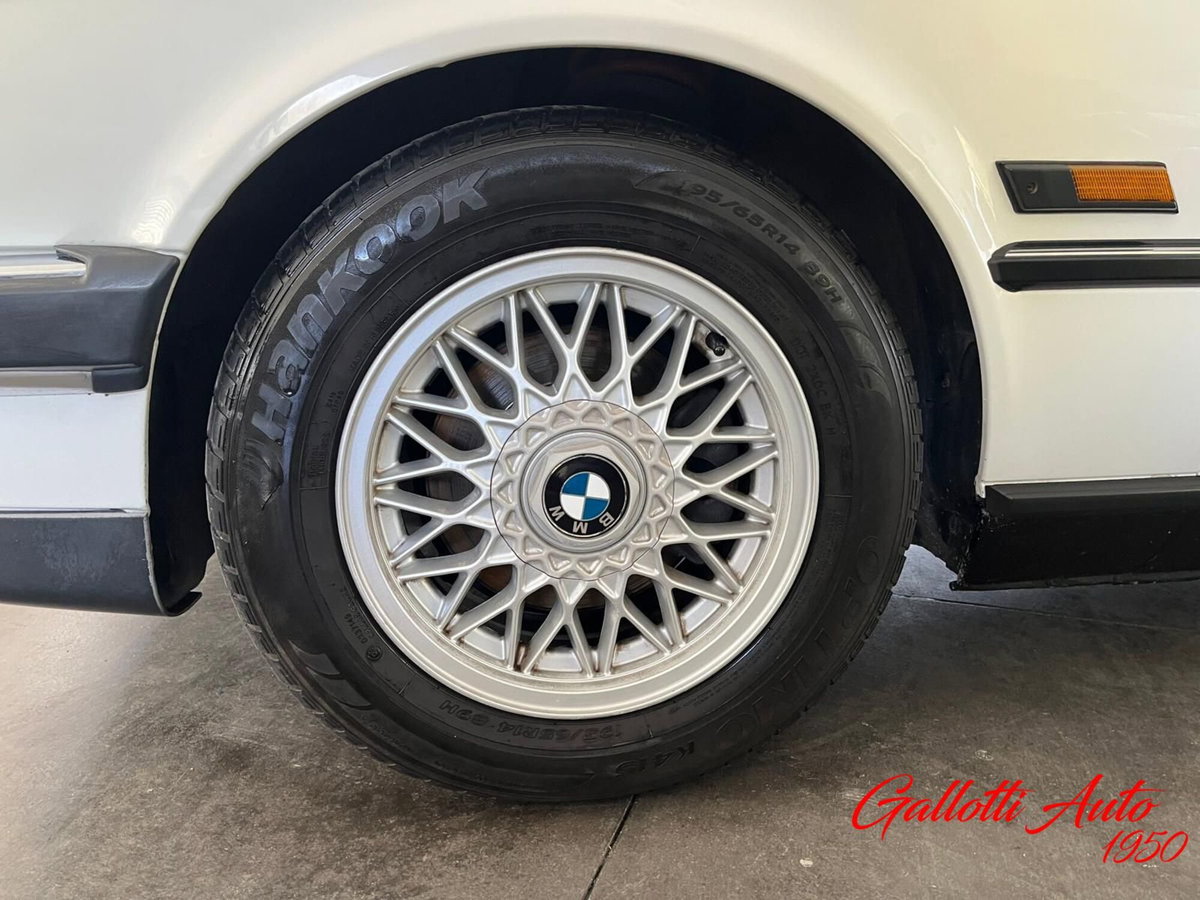 BMW Serie 3 Cabrio 320i let (20)
