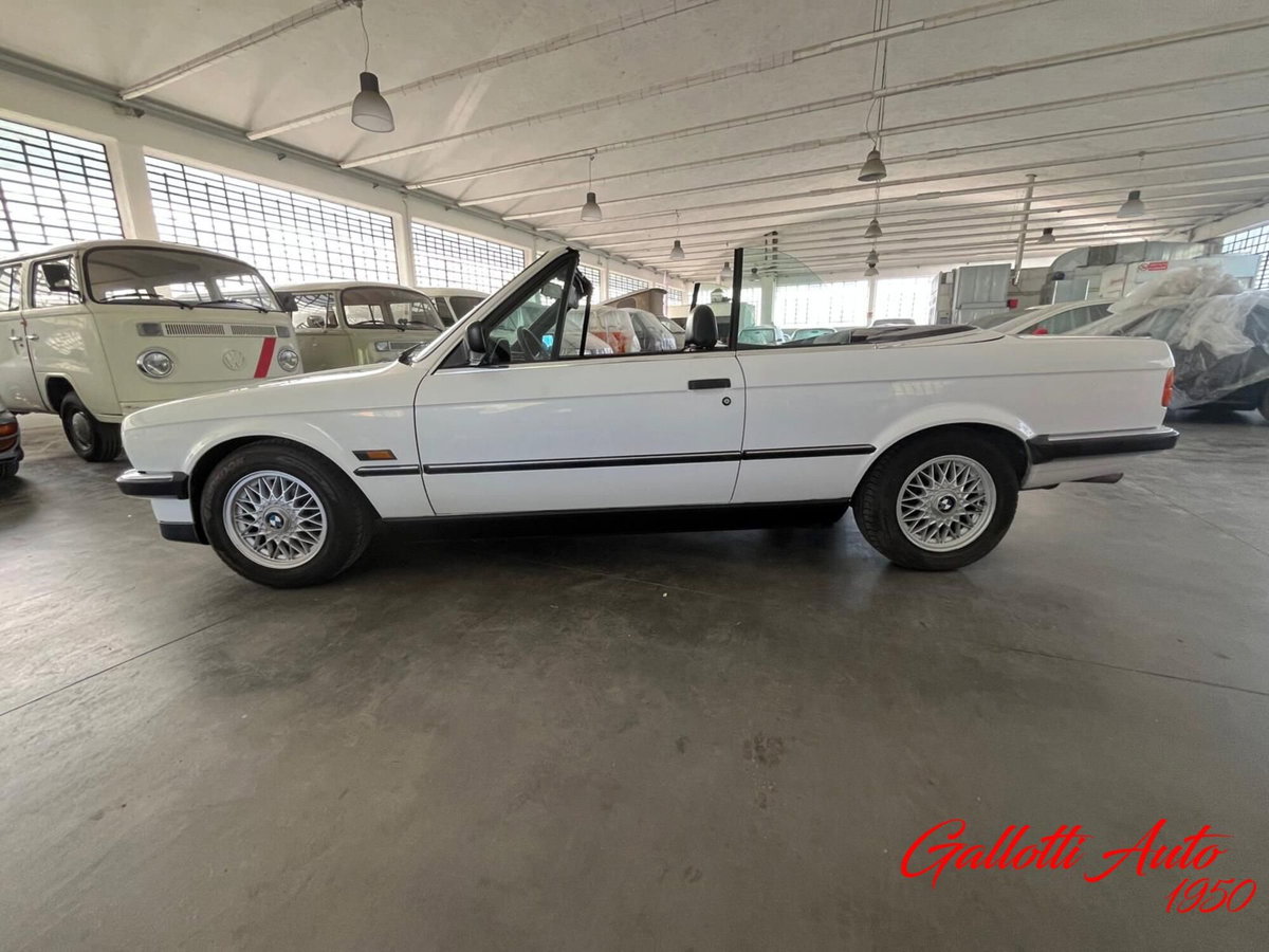BMW Serie 3 Cabrio 320i let (3)