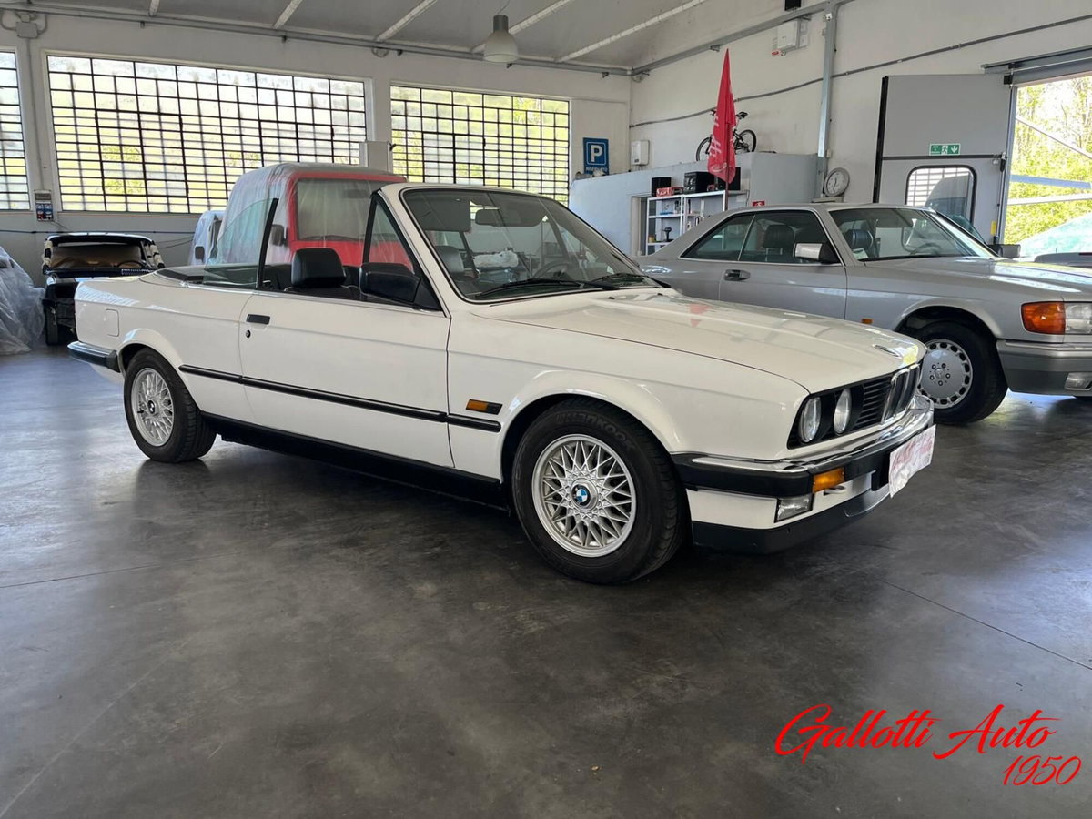 BMW Serie 3 Cabrio 320i let (5)