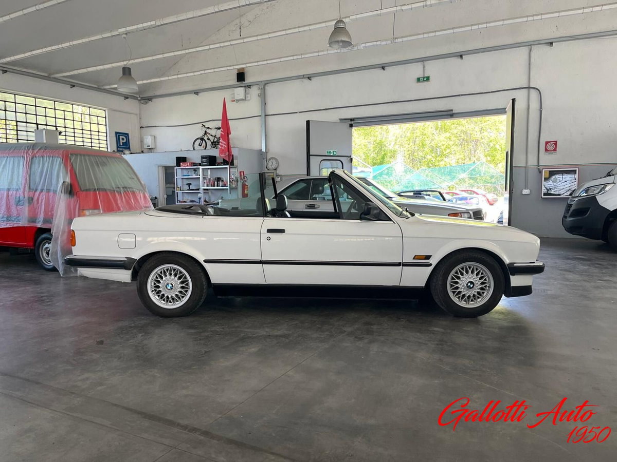 BMW Serie 3 Cabrio 320i let (7)
