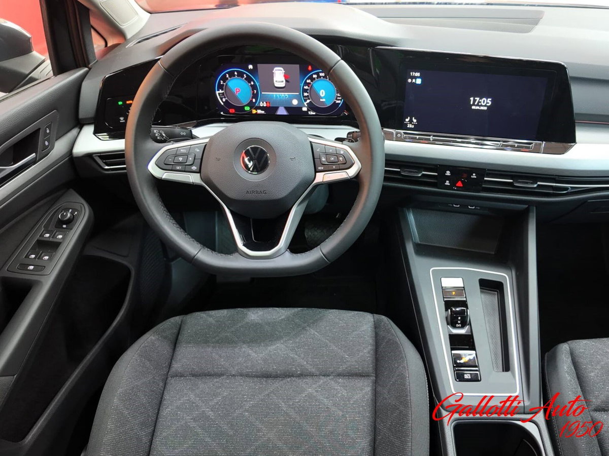 Volkswagen Golf 1.5 eTSI 130 CV EVO ACT DSG R-Line (19)