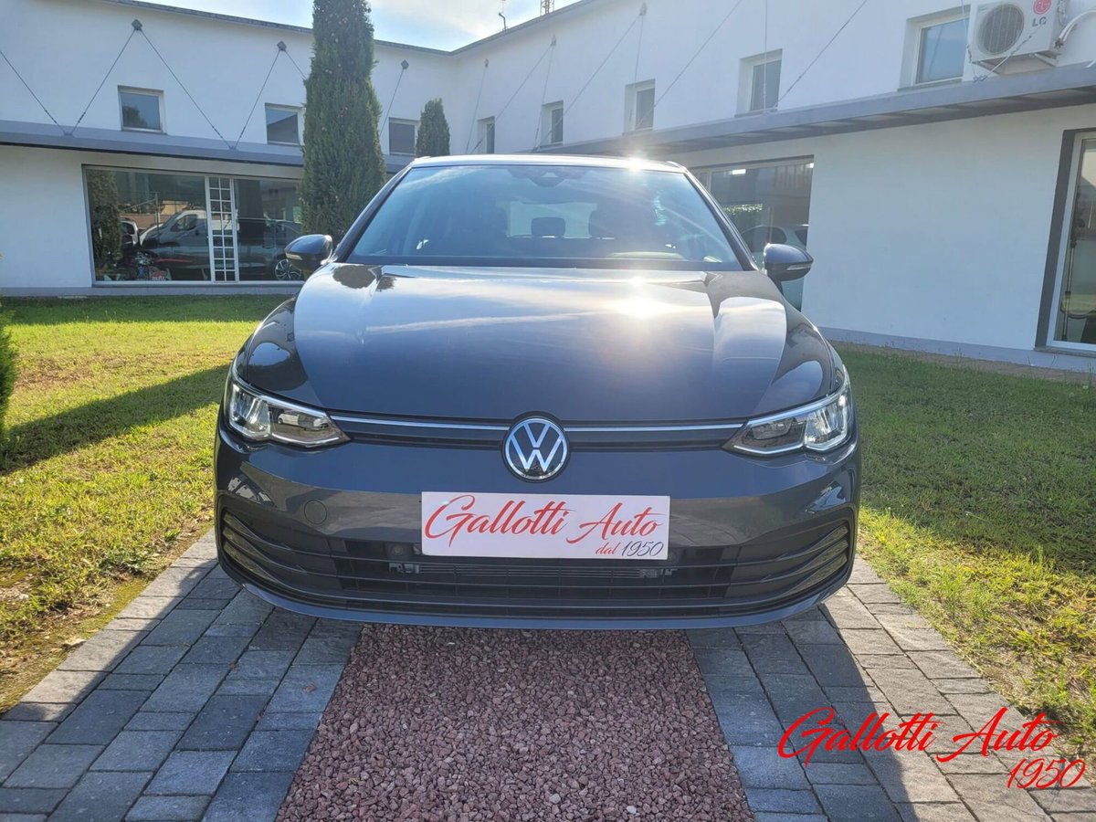 Volkswagen Golf 1.5 eTSI 130 CV EVO ACT DSG R-Line (2)