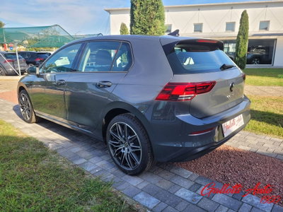 Volkswagen Golf 1.5 eTSI 130 CV EVO ACT DSG R-Line (6)