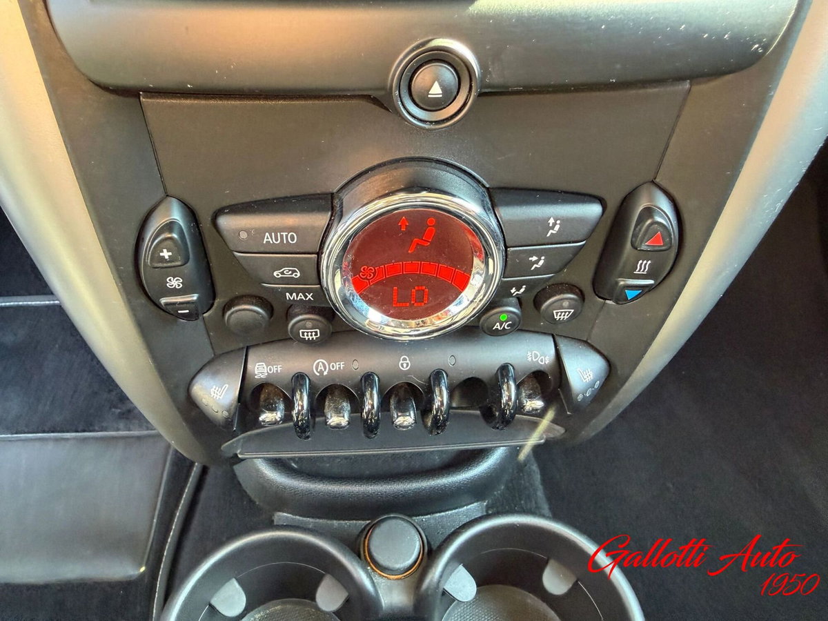 MINI Mini Countryman 1.6 One D Countryman (11)