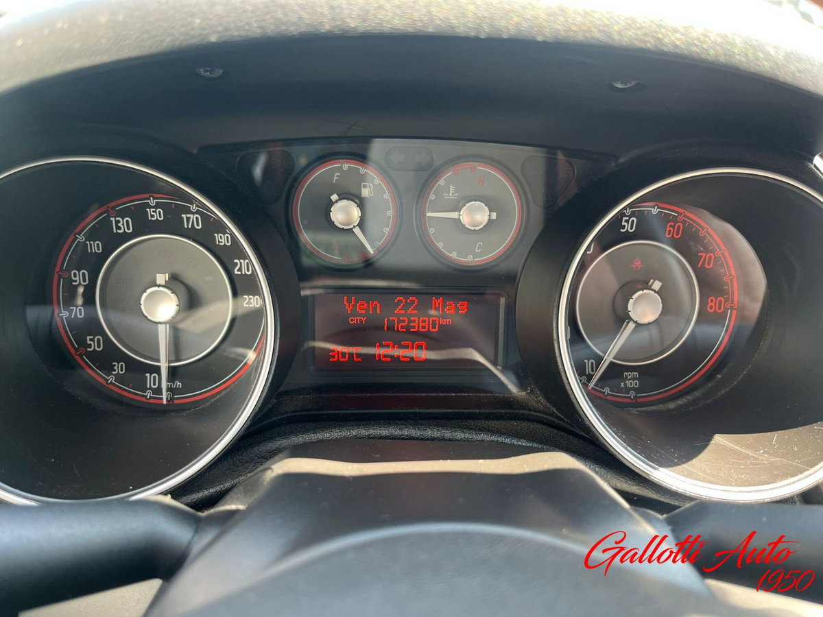 Fiat Punto 1.2 8V 3 porte Lounge (11)