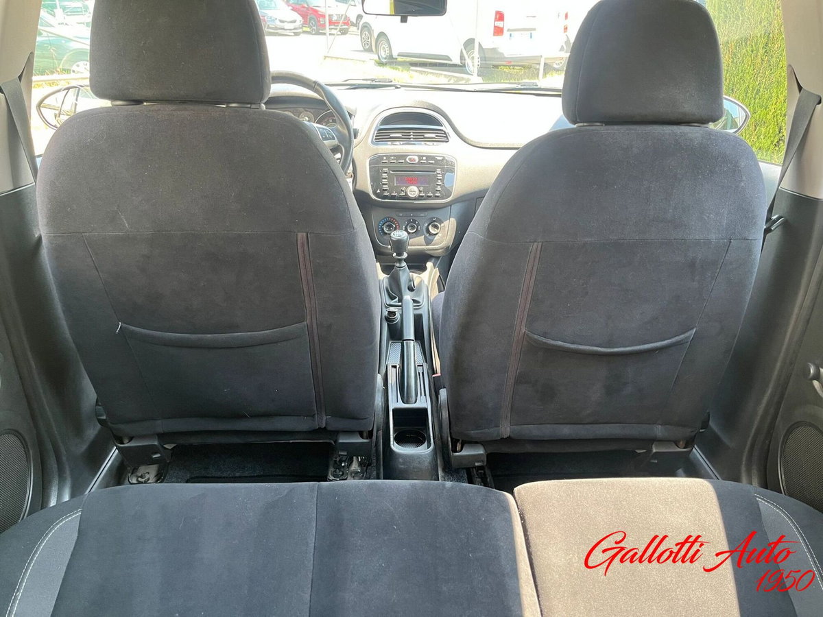 Fiat Punto 1.2 8V 3 porte Lounge (18)
