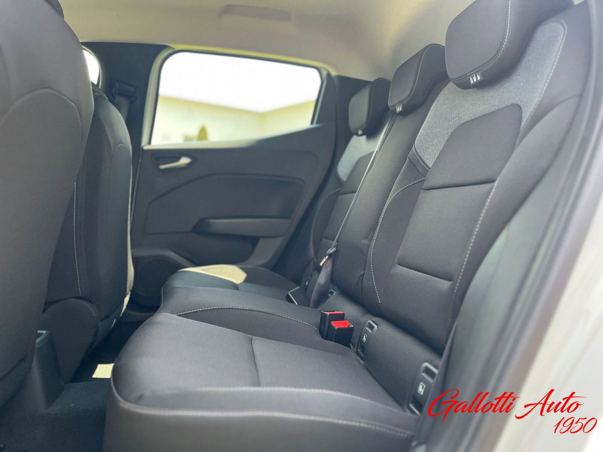 Renault Clio TCe 90 CV 5 porte Zen (14)