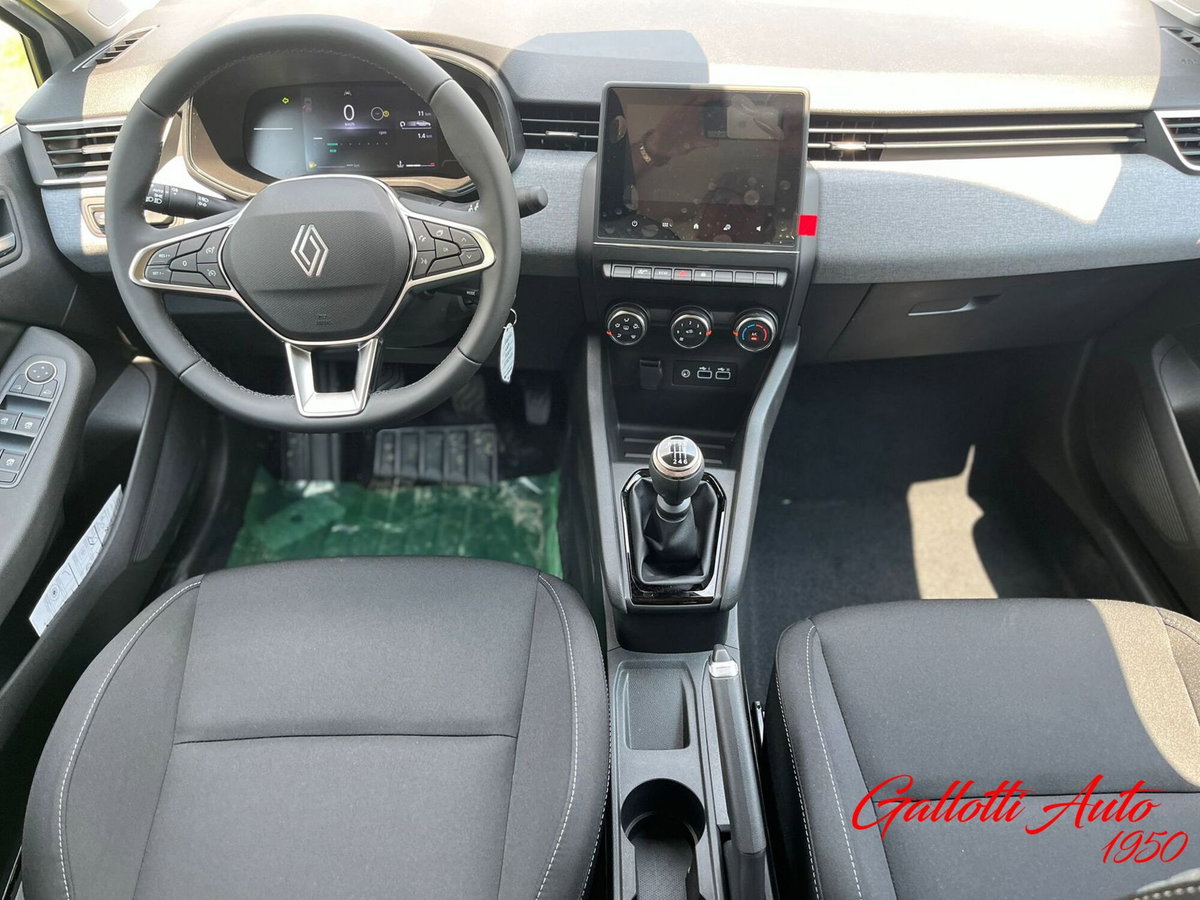 Renault Clio TCe 90 CV 5 porte Zen (9)