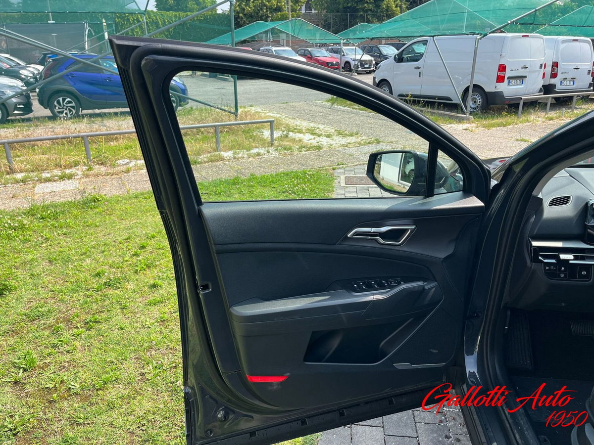 Kia Sportage 1.6 t-gdi hev Gpl Business at6 (17)