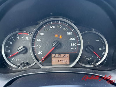 Toyota Yaris 1.0 5 porte Lounge (11)