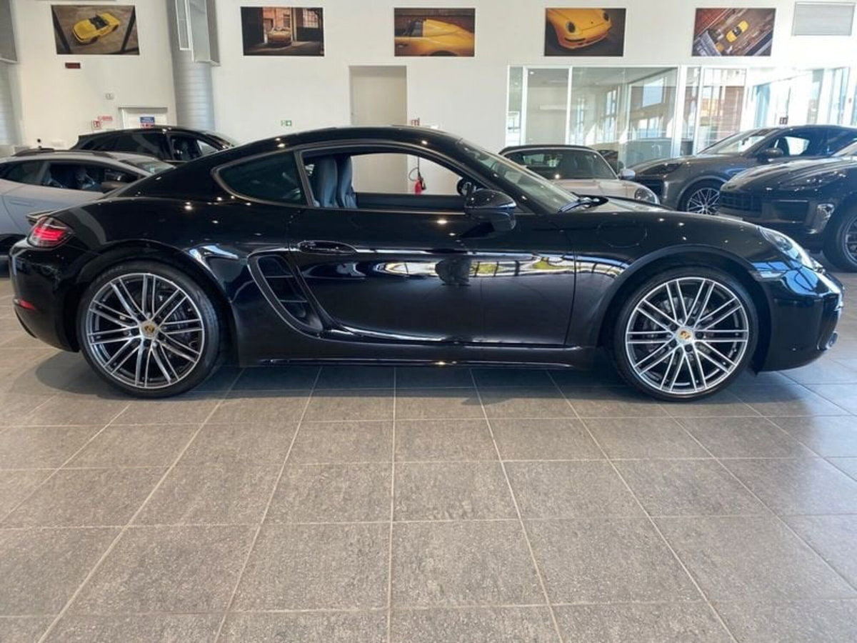Porsche 718 Cayman  Cayman 2.0 300cv (3)