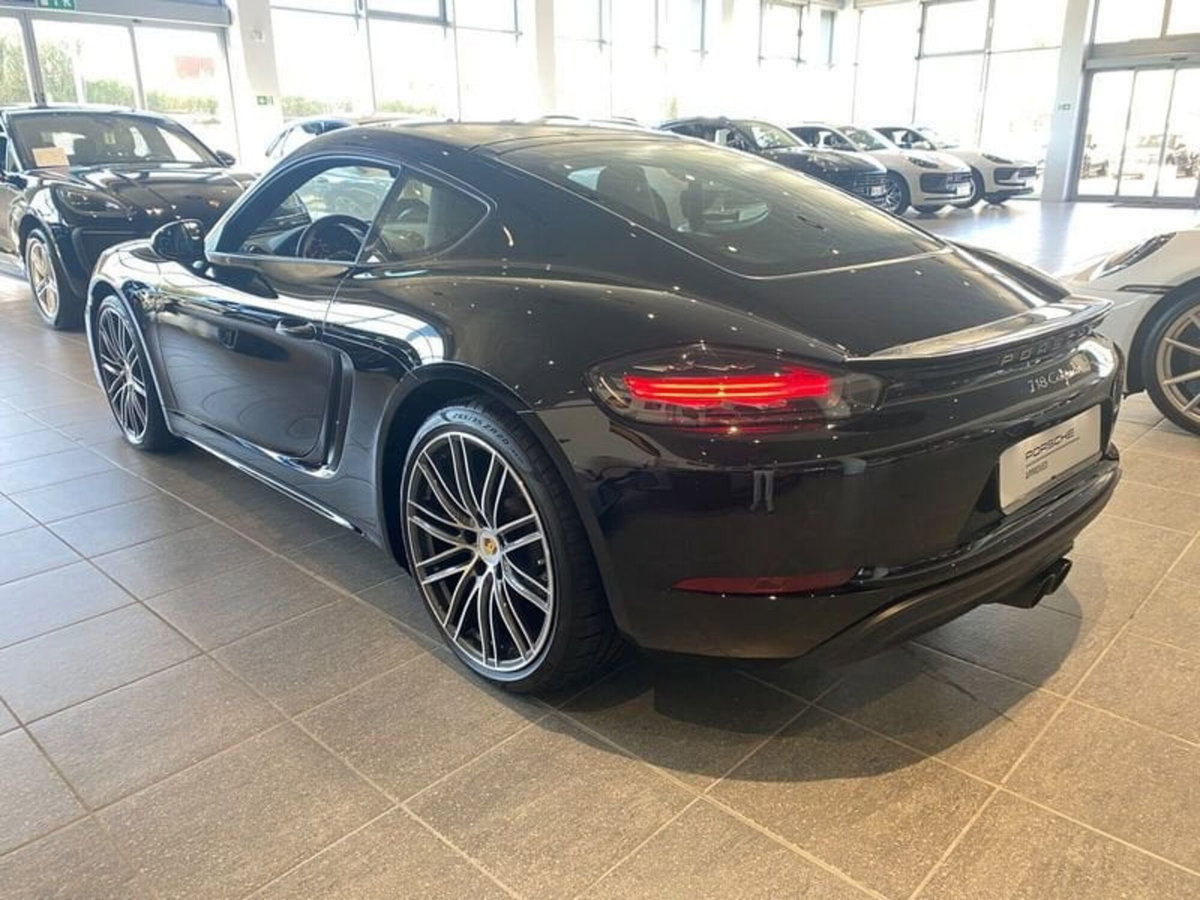 Porsche 718 Cayman  Cayman 2.0 300cv (8)