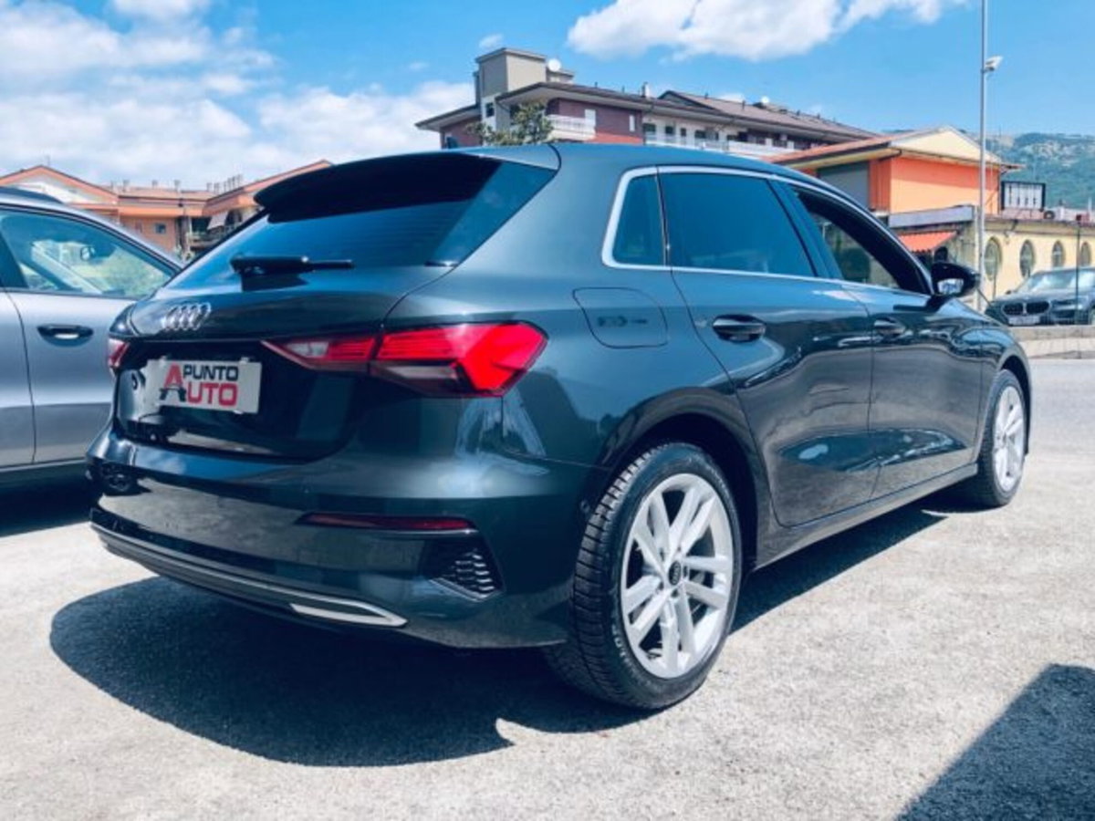 Audi A3 Sportback 35 TFSI S tronic S line edition (4)