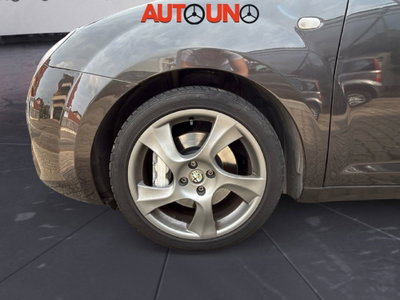 Alfa Romeo MiTo 1.4 T 140 CV M.air S&S TCT Urban (9)