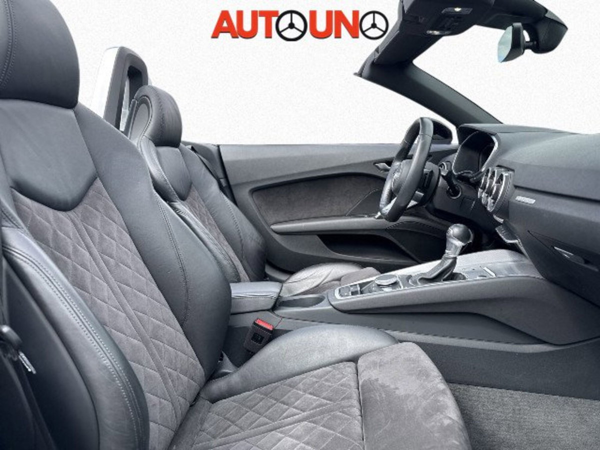 Audi TT Cabrio 2.0 TFSI quattro S tronic S line (10)