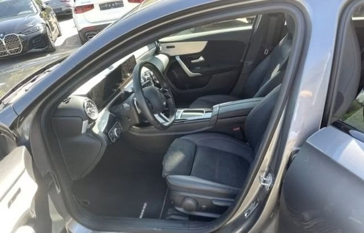 Mercedes-Benz Classe A 180 Executive (5)