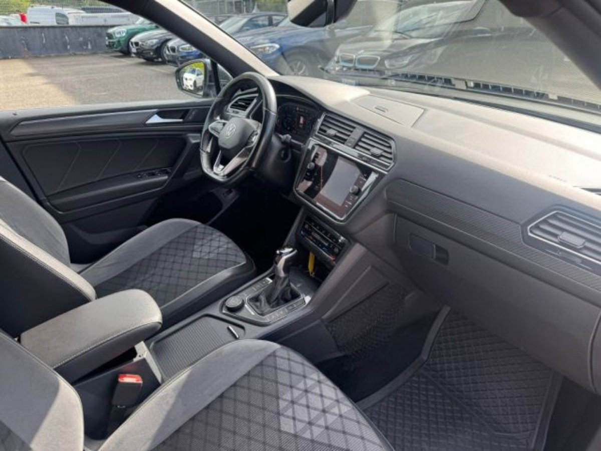 Volkswagen Tiguan Allspace 2.0 TDI 200 CV SCR DSG 4MOTION R-Line (13)