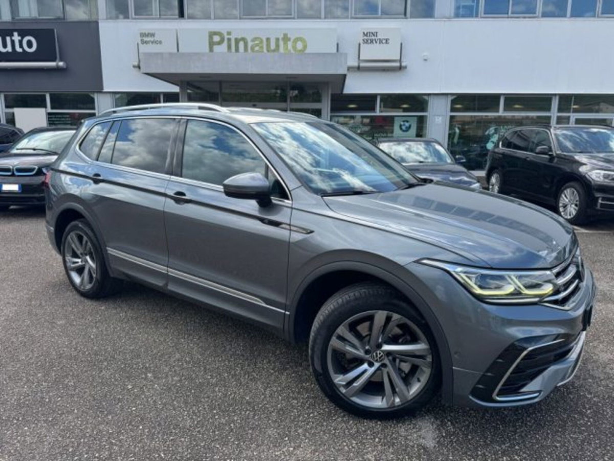 Volkswagen Tiguan Allspace 2.0 TDI 200 CV SCR DSG 4MOTION R-Line (3)