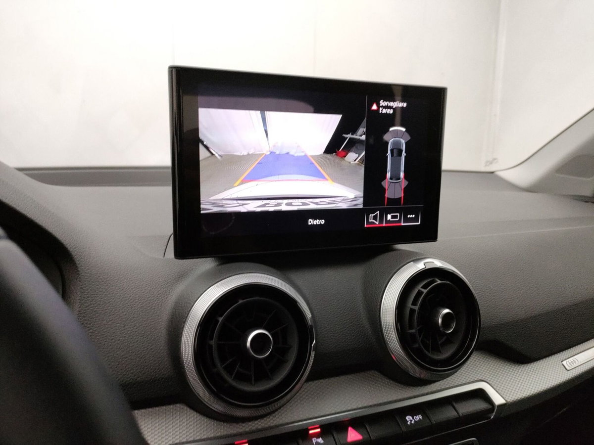 Audi Q2 Q2 30 TDI S line Edition (15)