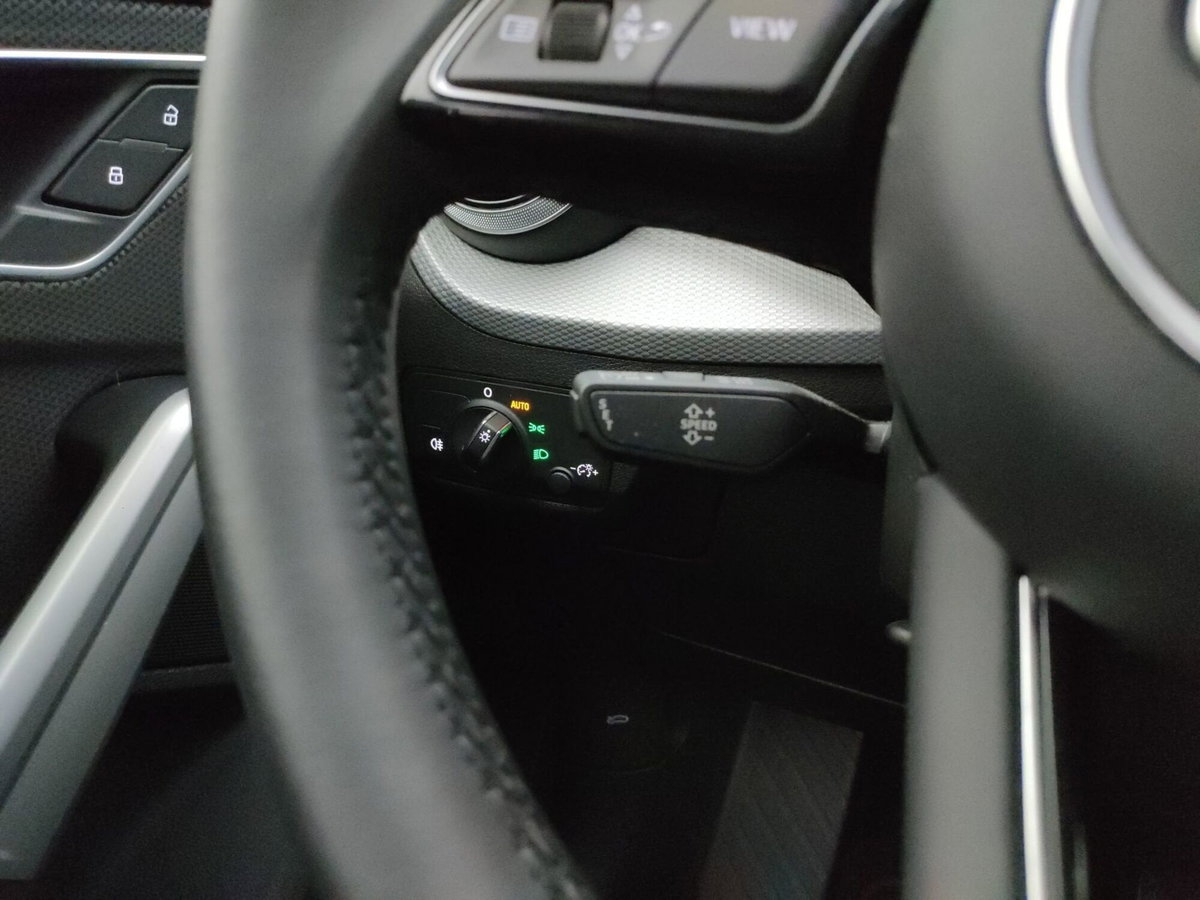 Audi Q2 Q2 30 TDI S line Edition (18)