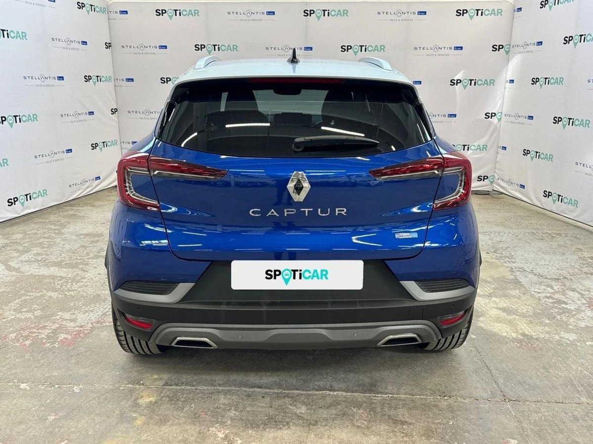 Renault Captur Full Hybrid E-Tech 145 CV RS Line (5)