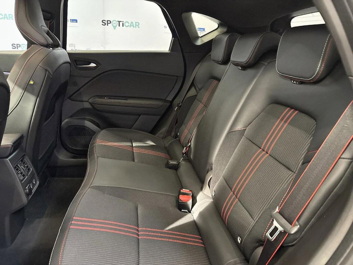 Renault Captur Full Hybrid E-Tech 145 CV RS Line (6)