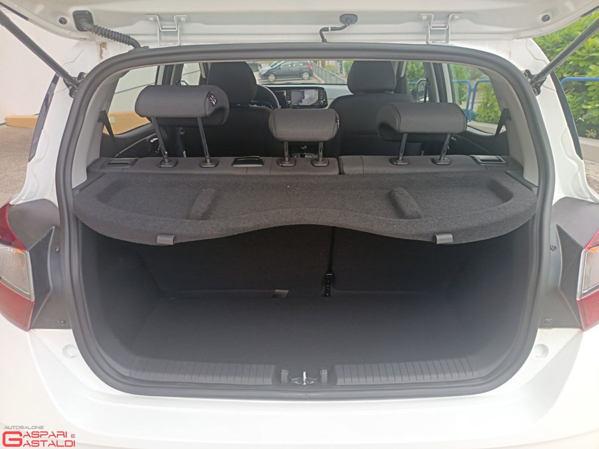 Hyundai i10 1.0 mpi Connectline 63cv (5)