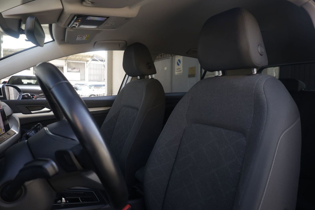 Volkswagen Golf 1.5 TGI DSG Life (16)