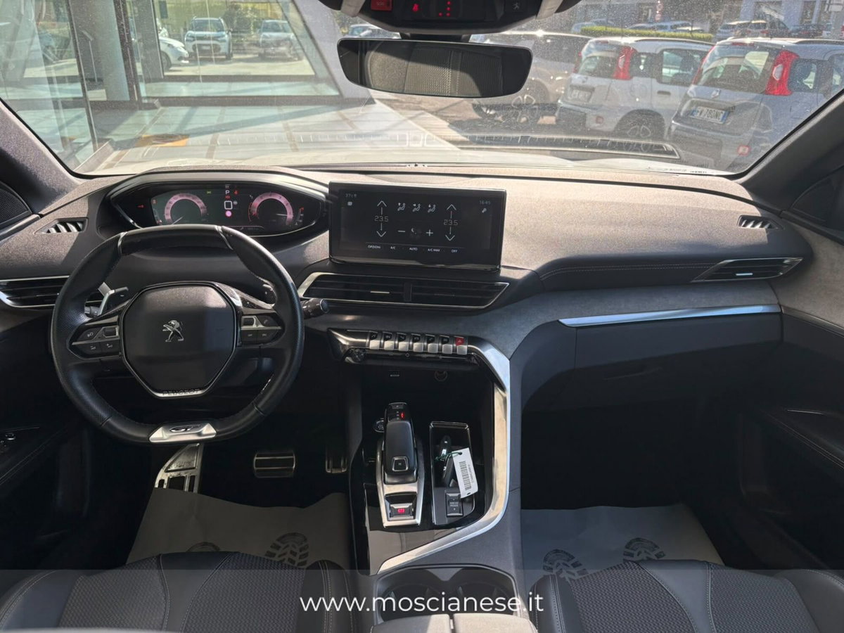 Peugeot 3008 PureTech Turbo 130 S&S EAT8 GT Pack (11)