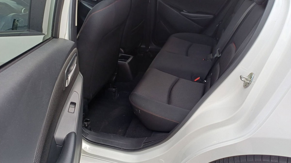 Mazda Mazda2 1.5 Skyactiv-G Homura (9)