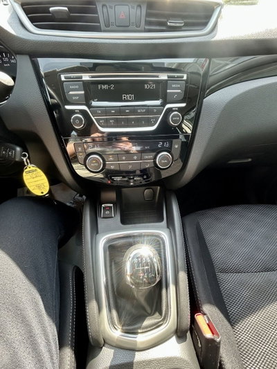 Nissan Qashqai 1.2 DIG-T Acenta (11)