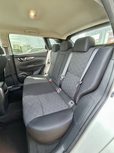 Nissan Qashqai 1.2 DIG-T Acenta (15)