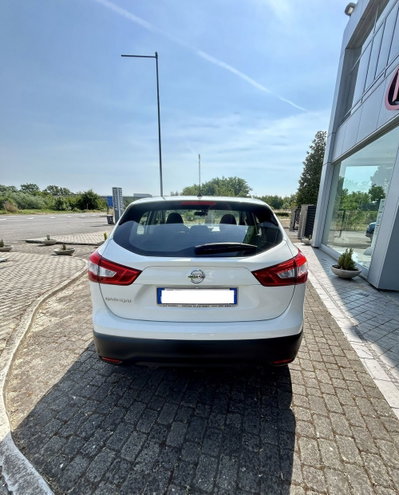 Nissan Qashqai 1.2 DIG-T Acenta (4)